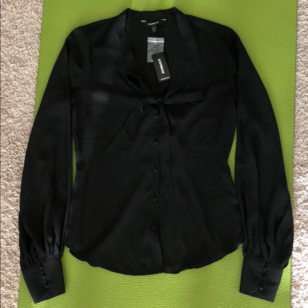 Black Longsleeve Top